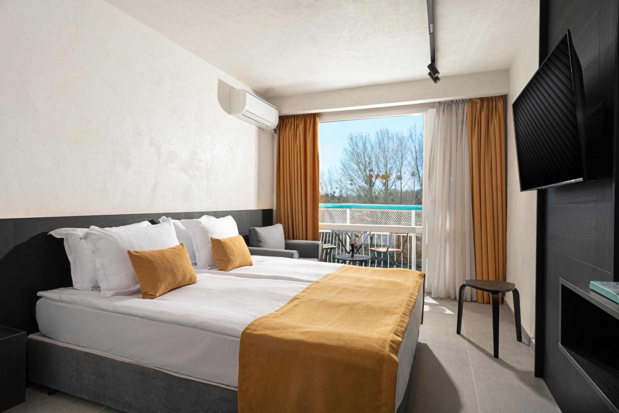 Zefir Hotel Slantchev Briag Extérieur photo